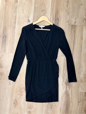 BCBG | Dresses | Bcbg Black And White Geometric Long Sleeve Wrap Dress